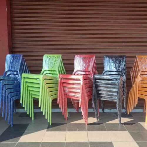 3v  design Cafe Chair, plastic chair - Iz701