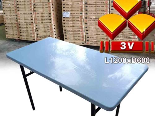 Banquet table